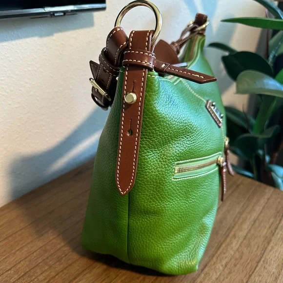 Dooney & Bourke Green Hobo Bag - Like New! - Picture 12 of 13